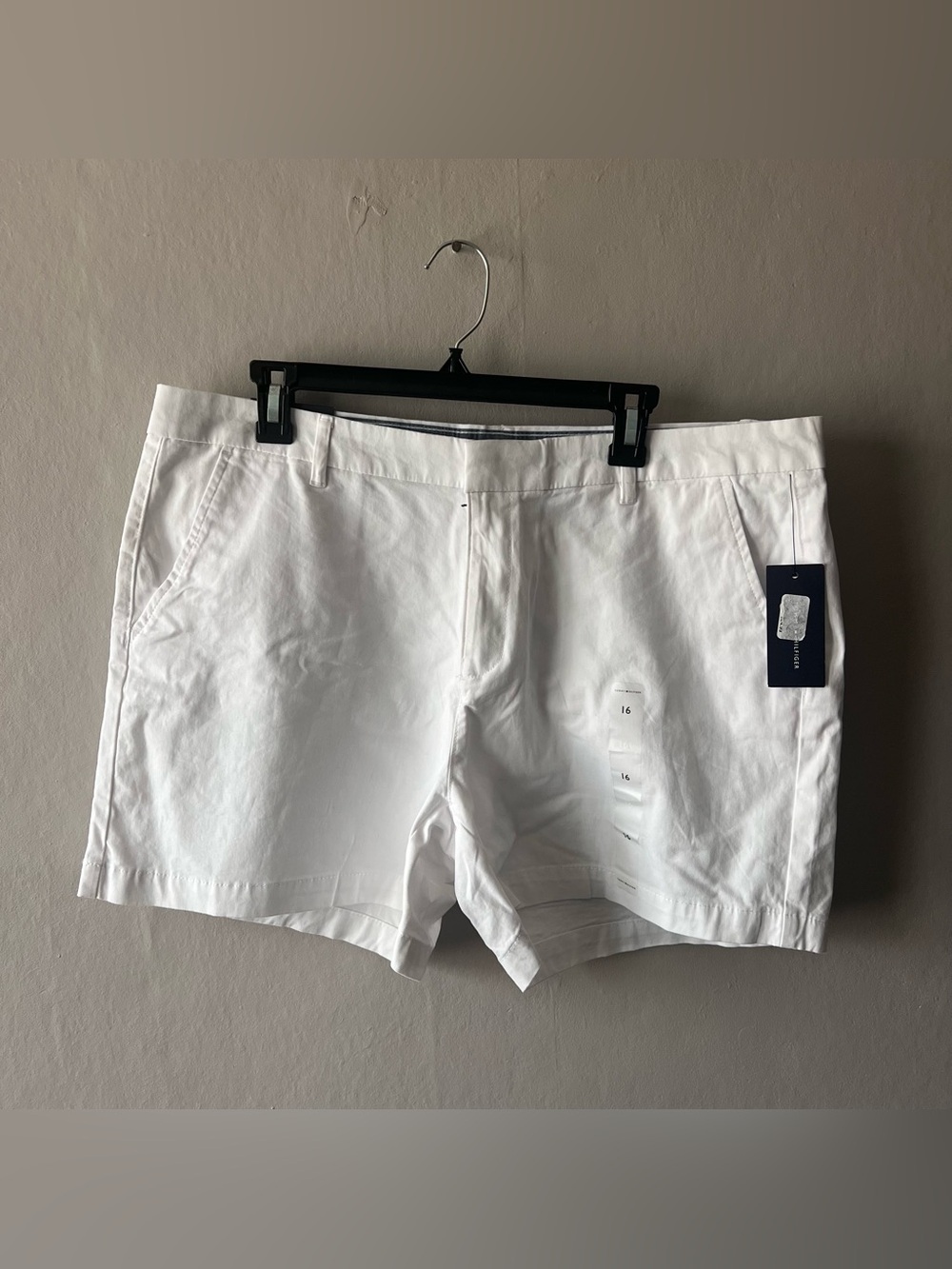 Tommy Hilfiger White 5” Hollywood Shorts size 16 NWT